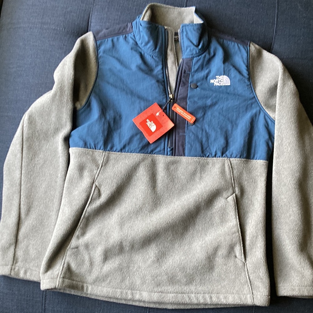 NWT The North Face Women’s Fleece Pullover